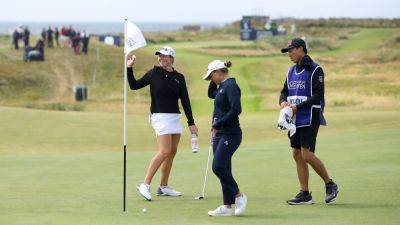 Mimi Rhodes gets bank-shot hole-in-one at Open Championship - ESPN