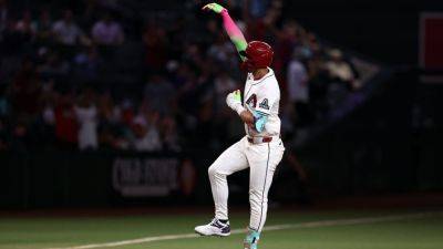 Lourdes Gurriel Jr. crushes 103.9 mph pitch from Mason Miller for HR - ESPN