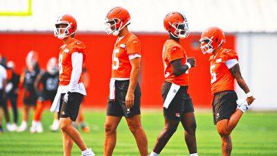 Carolina Panthers - Deshaun Watson - Kenny Pickett - Pittsburgh Steelers - Dillon Gabriel - Joe Flacco - Cleveland Browns 'More Likely' to Have 4 QBs on Active Roster? - foxnews.com - county Eagle - state Oregon - county Brown - county Cleveland - county Tyler - state Colorado