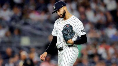 Devin Williams gives up 3 in 10th for another Yankees loss - ESPN