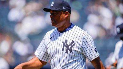 Mariano Rivera tears Achilles during Yankees' Old-Timers' game - ESPN