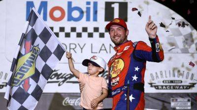Denny Hamlin - Chase Briscoe - Tyler Reddick - Erik Jones - Josh Berry - Southern - Chase Briscoe wins Southern 500 in NASCAR playoffs opener - ESPN - espn.com - state Indiana - state South Carolina - county Chase - county Darlington