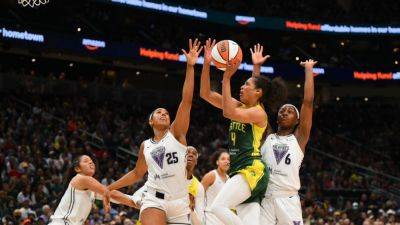 Storm edge Valkyries to clinch final WNBA playoff spot - ESPN - espn.com - New York - Los Angeles