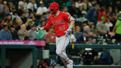 Angels' Mike Trout ends career-long drought with 399th homer - ESPN