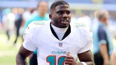Dolphins not planning to trade Tyreek Hill, sources say - ESPN