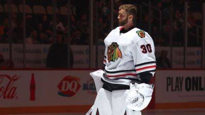 Blackhawks sign G Spencer Knight to 3-year, $17.5M extension - ESPN
