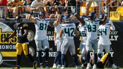 Sam Darnold - Kaleb Johnson kickoff blunder helps Seahawks down Steelers - ESPN - espn.com