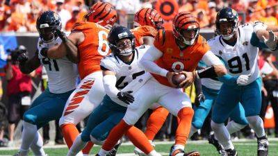 Sources - Bengals' Joe Burrow needs toe surgery, out 3 months - ESPN