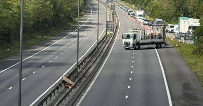 M4 shut in both directions - live updates