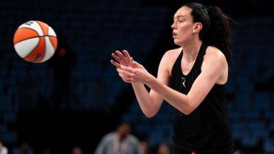 Phoenix Mercury - Breanna Stewart - Liberty's Breanna Stewart starts Game 2 despite knee injury - ESPN - espn.com - New York - state Minnesota - county Liberty