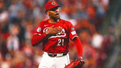 Hunter Greene Tosses Complete Game Shutout to Lift Reds Over Cubs - foxnews.com - New York
