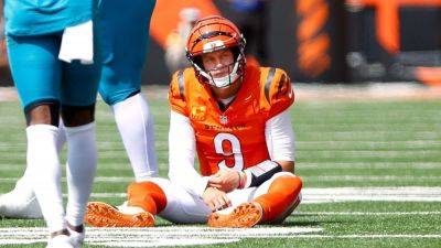 No timetable on Joe Burrow after Friday toe surgery - ESPN