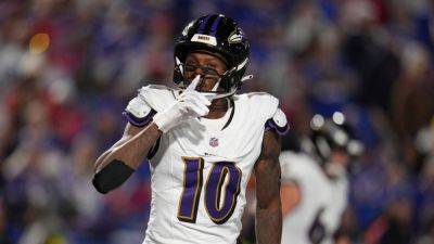 Ravens' Henry dares opponents to continue calling Hopkins 'washed' - ESPN