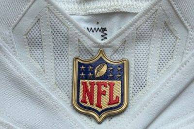 NFL MVP, players of year, to wear 'Gold Shield' uniform patch - ESPN