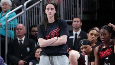 Caitlin Clark not cleared for contact as end of season looms - ESPN