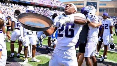 TCU, Dykes win 104th and final Iron Skillet meeting over SMU - ESPN