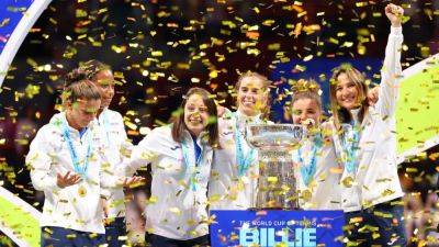 Paolini closes out Italy's Billie Jean King Cup title vs. U.S. - ESPN