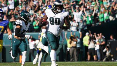 Jordan Davis' FG block, score caps off Eagles' win over Rams - ESPN