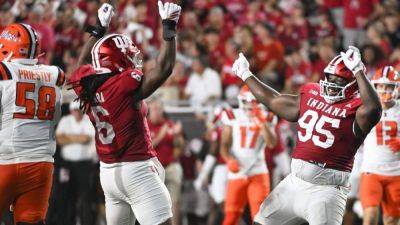 Mark Schlabach - Kyle Bonagura - College Football Playoff, bowl projections following Week 4 - ESPN - espn.com - state Oregon - state Indiana - state Texas - state Michigan - state Utah - state Illinois - state Nebraska