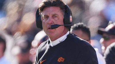 Oklahoma State fires longtime football coach Mike Gundy - ESPN