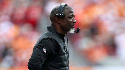 Aaron Glenn - Jets HC Aaron Glenn embraces viral dance as sign of encouragement - ESPN - espn.com - New York - county Bay