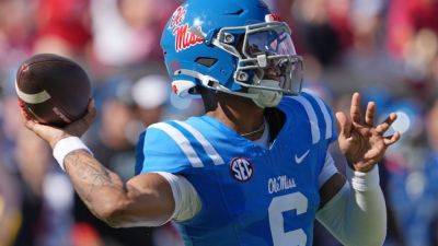 Ole Miss - Lane Kiffin - Garrett Nussmeier - Williams - 'Really cool story': Trinidad Chambliss stars for Ole Miss - ESPN - espn.com - state Mississippi - state Michigan - county Oxford