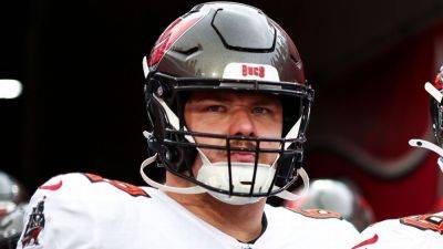 Jeremy Fowler - Sources - Buccaneers, RT Luke Goedeke reach 4-year, $90M extension - ESPN - espn.com - county Bay
