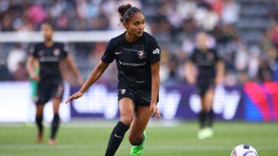 Sources: Alyssa Thompson flies to London amid Chelsea links - ESPN