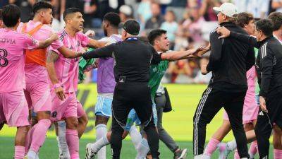 Luis Suarez - Sergio Busquets - Inter Miami - Miami's Luis Suárez apologizes for spitting on Seattle staffer - ESPN - espn.com - Spain - county Baker - Instagram