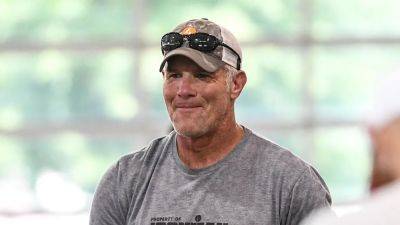 Brett Favre - Brett Favre calls NFL the 'league of divisiveness' over social justice messaging displayed on fields - foxnews.com - Usa - county Eagle - county Dallas