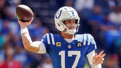 Daniel Jones - Mike Macdaniel - Anthony Richardson - Shane Steichen - Daniel Jones rushes for 2 touchdowns in dominant Colts debut against Dolphins - foxnews.com - county Jones