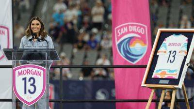 Tobin Heath - Alex Morgan - San Diego Wave retire Alex Morgan's iconic No. 13 jersey - ESPN - espn.com - Usa - county San Diego