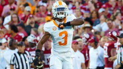 Sources - Tennessee starting CBs McCoy, Gibson out vs. Georgia - ESPN