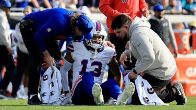 Bills lose Gabe Davis to torn ACL; Jordan Poyer out at Broncos - ESPN