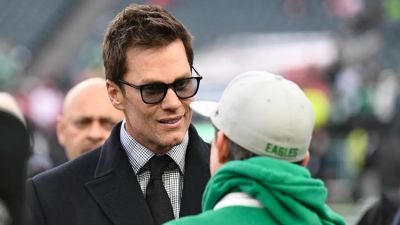 Tom Brady talks Aaron Rodgers' possible retirement, improving in broadcast booth