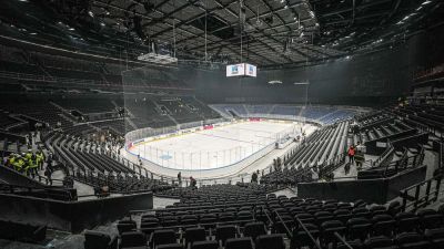NHL fans mock Italy's Olympic hockey arena for tiny jumbotron amid mounting criticism