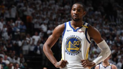 Sources: Jonathan Kuminga demanding trade away from Warriors - ESPN