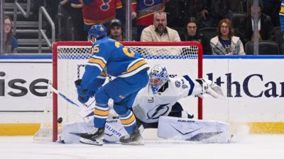 Jordan Kyrou scores in shootout as Blues snap Lightning's streak at 11 - ESPN