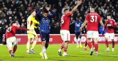 Arsenal miss chance to pull further clear at top as stubborn Forest claim point