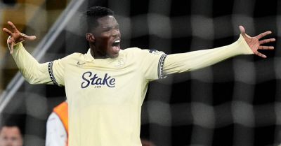 Thierno Barry on target as Everton dent Aston Villa’s Premier League title hopes