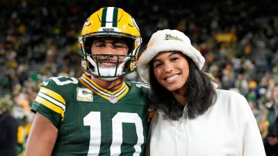 Quinn Harris - Packers star quarterback, wife announce they are expecting their first child: 'New year, new addition' - foxnews.com - county Eagle - state Oregon - Jordan - state Wisconsin - county Jones - county Green - county San Diego - state Illinois - county Bay
