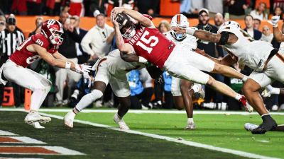 Mendoza, Hoosiers cap perfect season, win first national title - ESPN