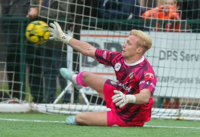 Luke Cawdell - Glenn Morris - Medway Sport - Cray Valley sign Gillingham goalkeeper Taite Holtam on loan after Colchester United recall Harrison Chamberlain from the Isthmian Premier Division side - kentonline.co.uk