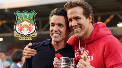 Ryan Reynolds - Alan Nixon - Phil Parkinson - Nathan Broadhead - Wrexham Record? Ryan Reynolds-Rob McElhenney Club Could Make $26 Million Transfer - foxnews.com