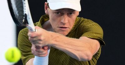 Jannik Sinner eases past Luciano Darderi to reach Australian Open quarter-finals