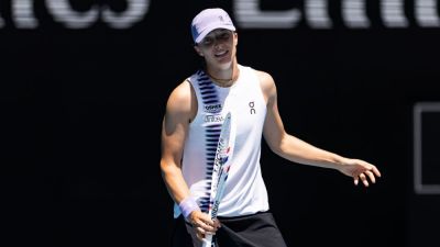 Swiatek, Pegula echo Gauff on need for privacy at Australian Open - ESPN