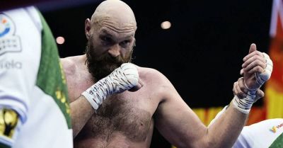 Tyson Fury set for April comeback fight on Netflix