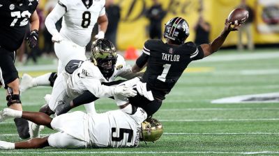 Mississippi State QB avoids disaster after appearing to suffer gruesome leg injury in Duke's Mayo Bowl - foxnews.com - state North Carolina - state Mississippi - state Alabama