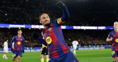 Man United transfer news LIVE - Raphinha 'offer', Cole Palmer update, late midfielder move