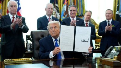 Donald Trump - Roger Penske - President Trump signs executive order bringing IndyCar race to DC for America250 - foxnews.com - Usa - area District Of Columbia
